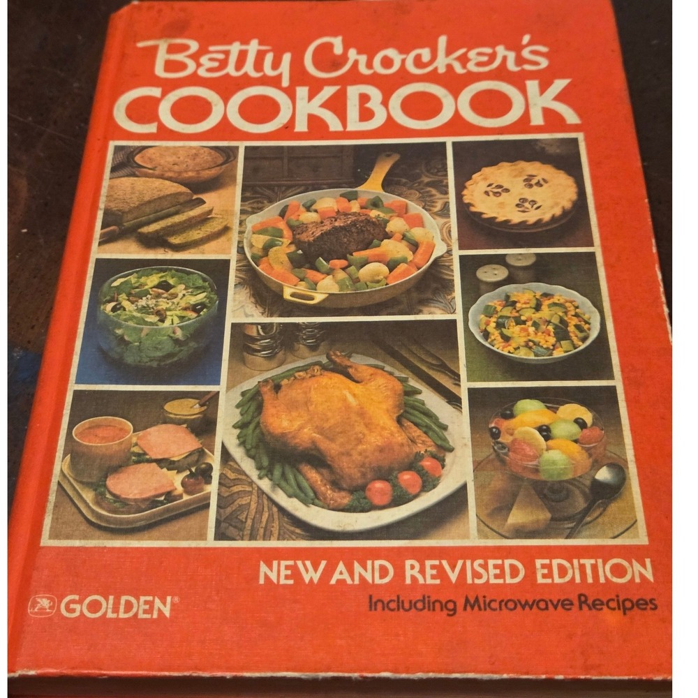 Betty Crocker Cookbook 2nd Edition 7th Printing 1982 Red Hardcover Vintage Retro